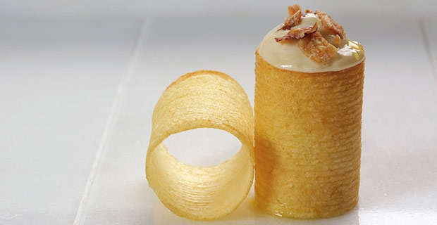 Cilindro de tortilla de patatas, de Jose Romero Cilindro de tortilla de patatas, de Jose Romero