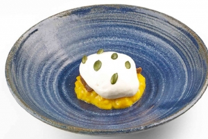 Imagen de Falso risotto de calabaza, papada, erizos y quisquillas, de Paolo Casagrande