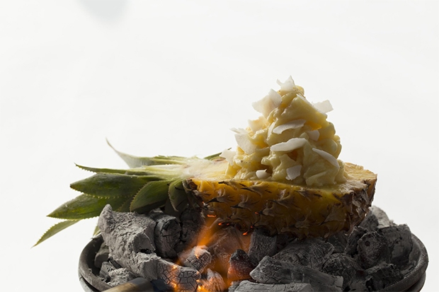 Piña al Josper, del grupo elBarri Piña al Josper, del grupo elBarri